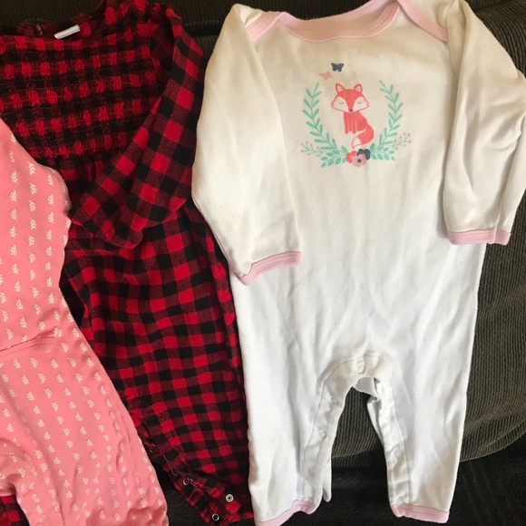 Bodysuit size 18/24 months - Picture 6 of 12